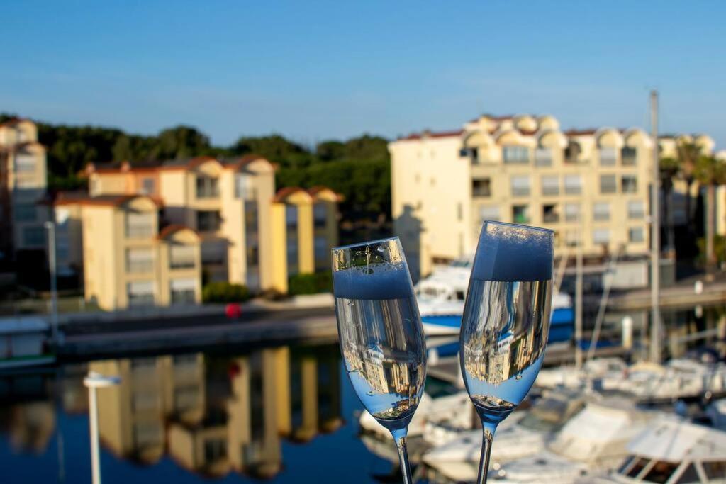 Mer Veilleuse Gruissan - Clim - Piscine Zewnętrze zdjęcie
